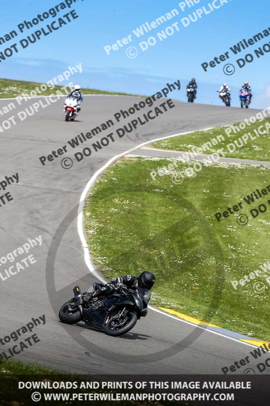 anglesey no limits trackday;anglesey photographs;anglesey trackday photographs;enduro digital images;event digital images;eventdigitalimages;no limits trackdays;peter wileman photography;racing digital images;trac mon;trackday digital images;trackday photos;ty croes